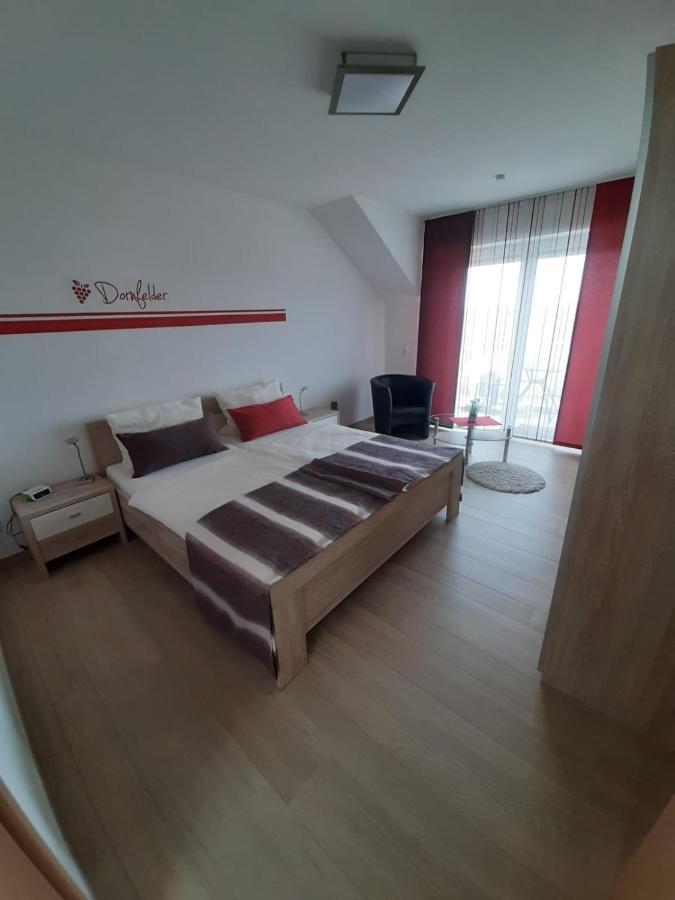 Casa La Vino Apartman Leiwen Kültér fotó