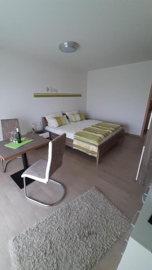 Casa La Vino Apartman Leiwen Kültér fotó